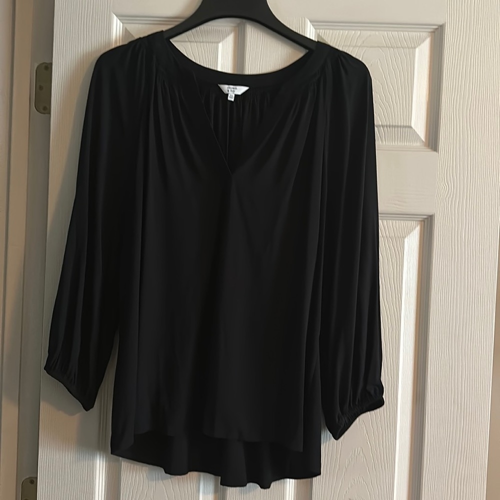 NWOT Black Crown and Ivy Blouse